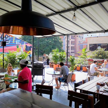 Noah Boutique Hostels Медельин Экстерьер фото