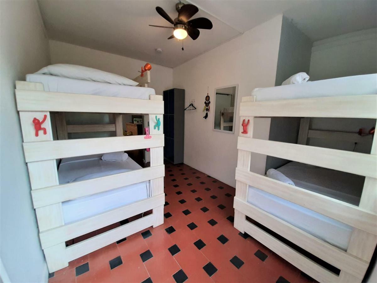 Noah Boutique Hostels Медельин Экстерьер фото
