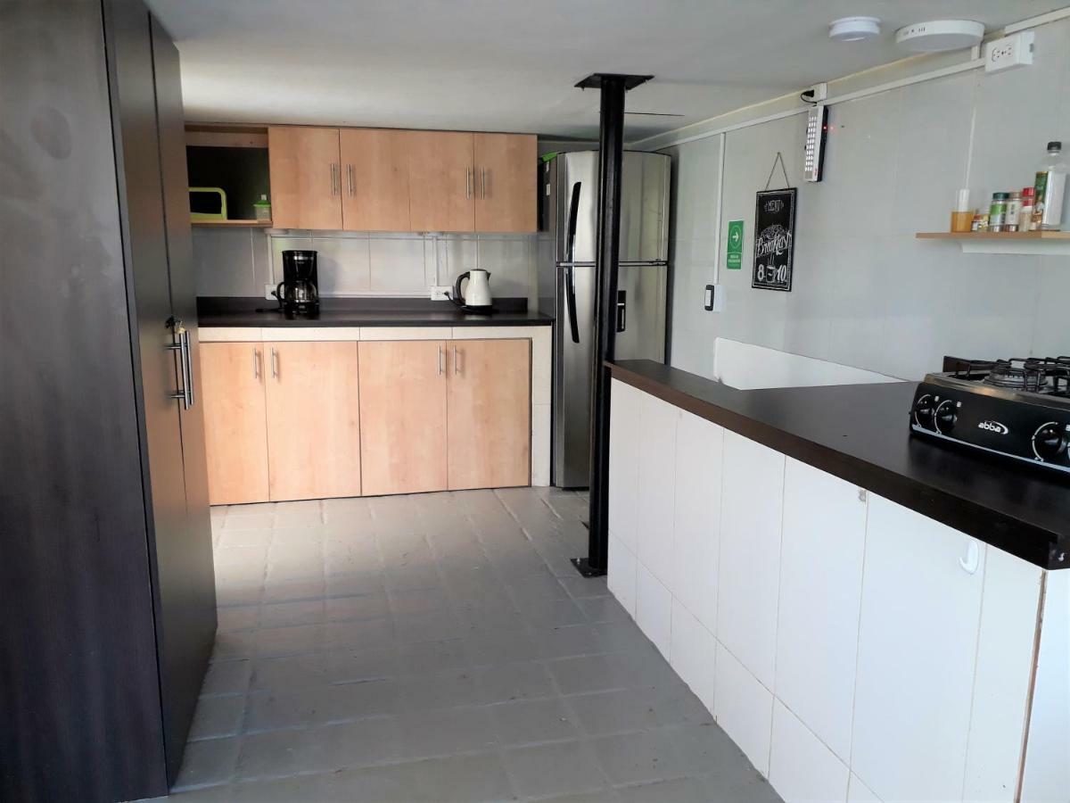 Noah Boutique Hostels Медельин Экстерьер фото