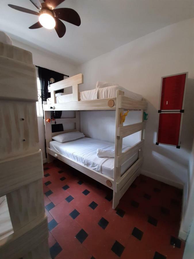 Noah Boutique Hostels Медельин Экстерьер фото