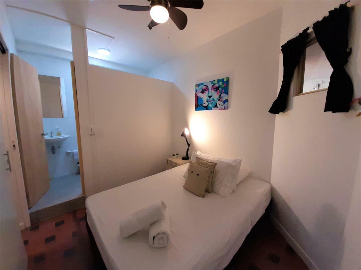 Noah Boutique Hostels Медельин Экстерьер фото